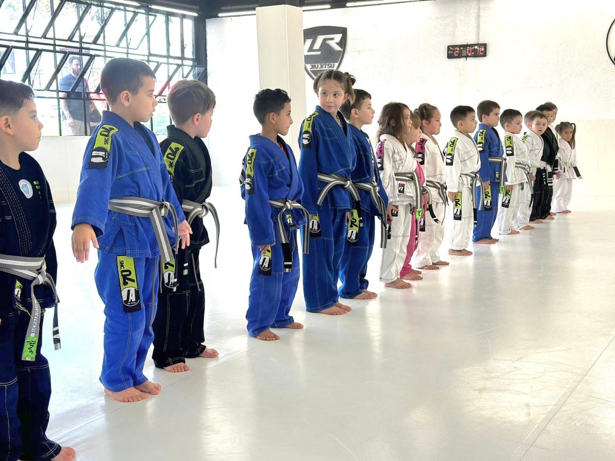 JA - LR JIU-JITSU ACADEMY